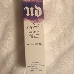 FULL SIZE UD All Nighter Setting Spray. NIB 1 oz